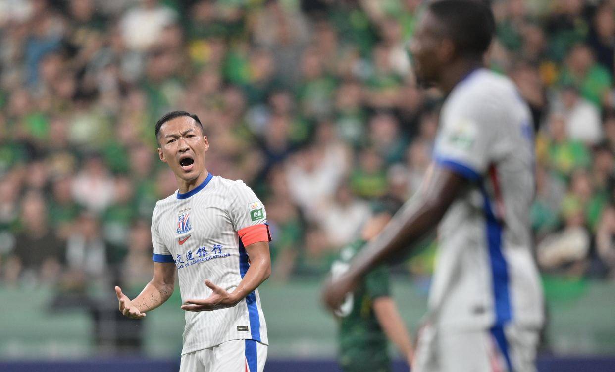 河南建业备战亚冠战，全队士气高涨的简单介绍